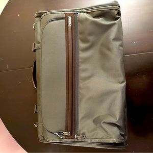 Tumi Suit Baggage